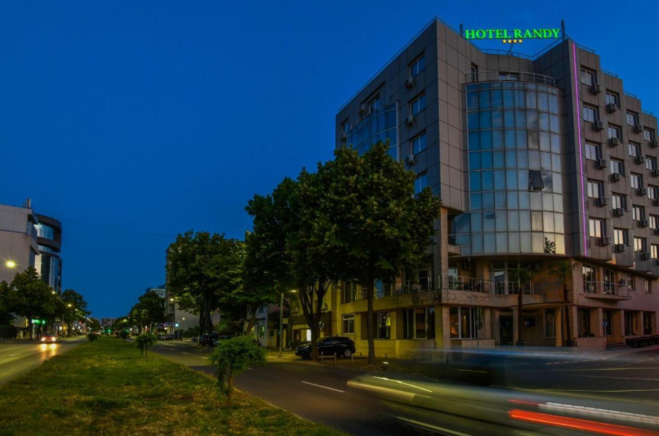 Hotel Randy Constanta Bagian luar foto