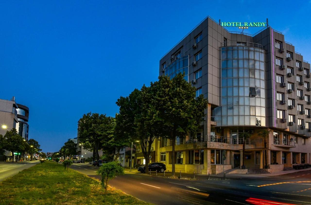 Hotel Randy Constanta Bagian luar foto